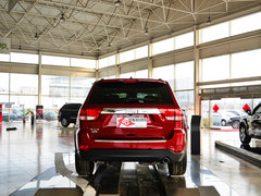 Jeep大切諾基SRT8現(xiàn)車到店 暫無優(yōu)惠