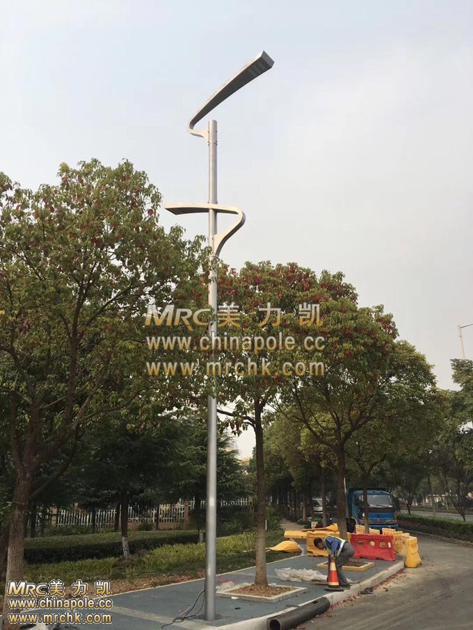 鋁燈桿